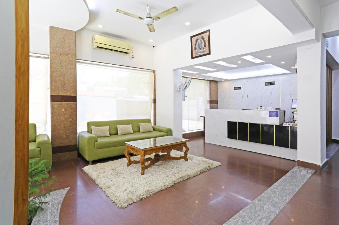 Hotel Ambrosia - A Boutique Hotel New Delhi Exterior photo